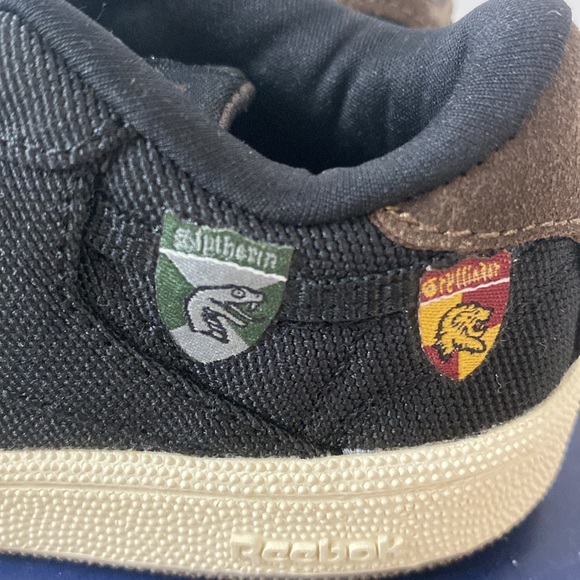 NIB Harry Potter Reebok toddler sneakers - Picture 5 of 8
